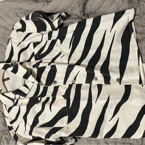 Prettylittlething x Dearra collection - zebra print denim button down shirt.